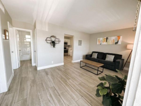 Rustic Retreats Cozy 2BR for 6 guests minutes from Las Olas